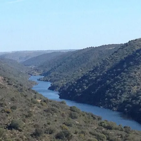 Monte Vale Mosteiro