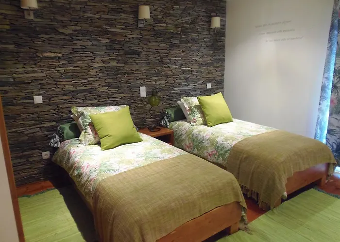 Alojamento de Turismo Rural Monte Vale Mosteiro