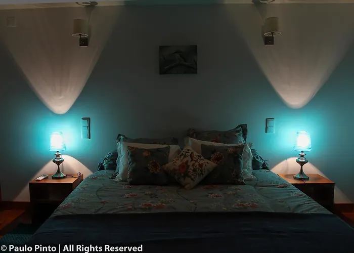 Alojamento de Turismo Rural Monte Vale Mosteiro *