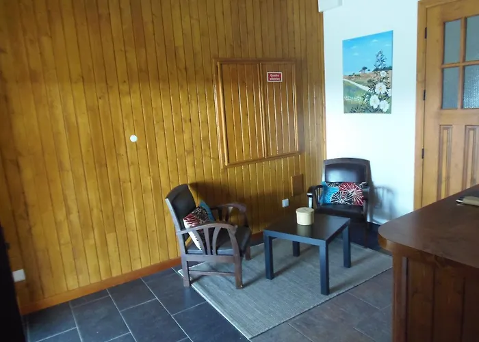 Alojamento de Turismo Rural Monte Vale Mosteiro *