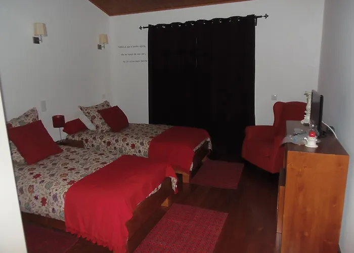 Alojamento de Turismo Rural Monte Vale Mosteiro