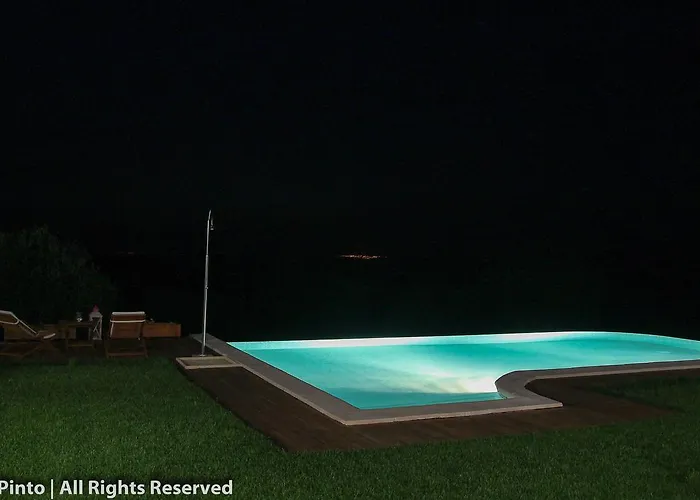 Alojamento de Turismo Rural Monte Vale Mosteiro